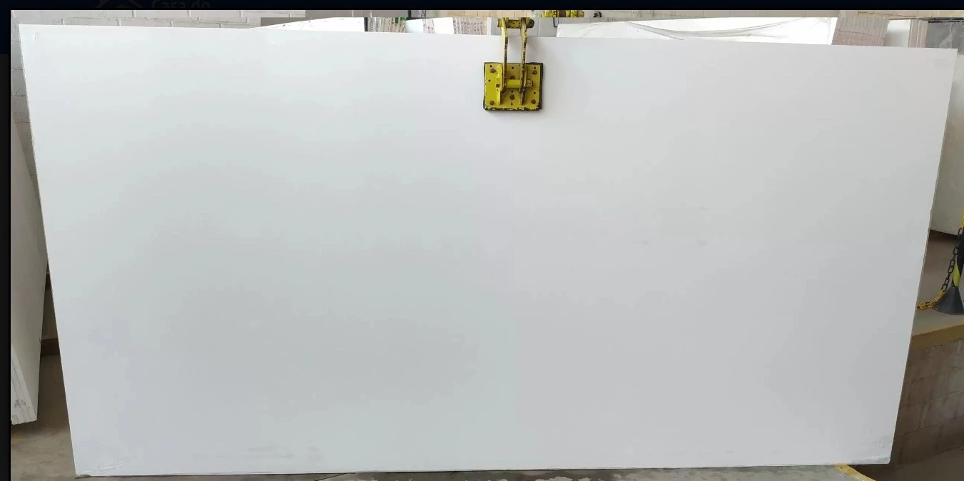 Super White Sintético